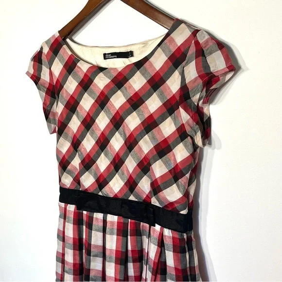 Dear Creatures plaid fit & flare mini dress, lined, round neck, small - Picture 3 of 7